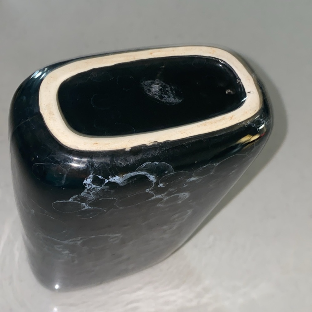 Black Marble‎ Patterned Vase - Picture 7 of 10